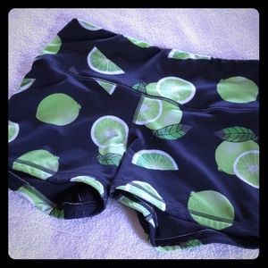 Fleo Power High Rise Limes shorts